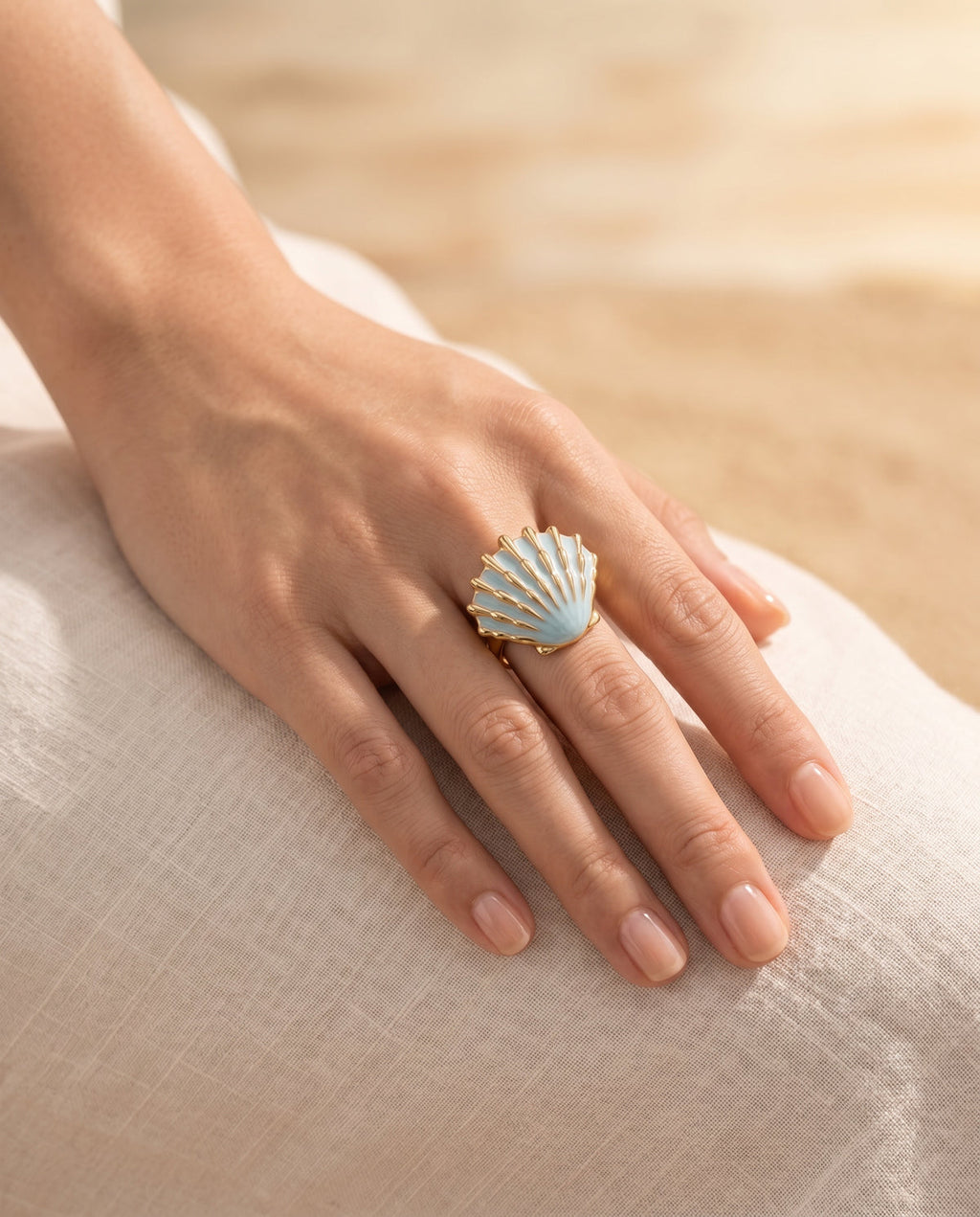 Aqua Bay Shell Ring - detail