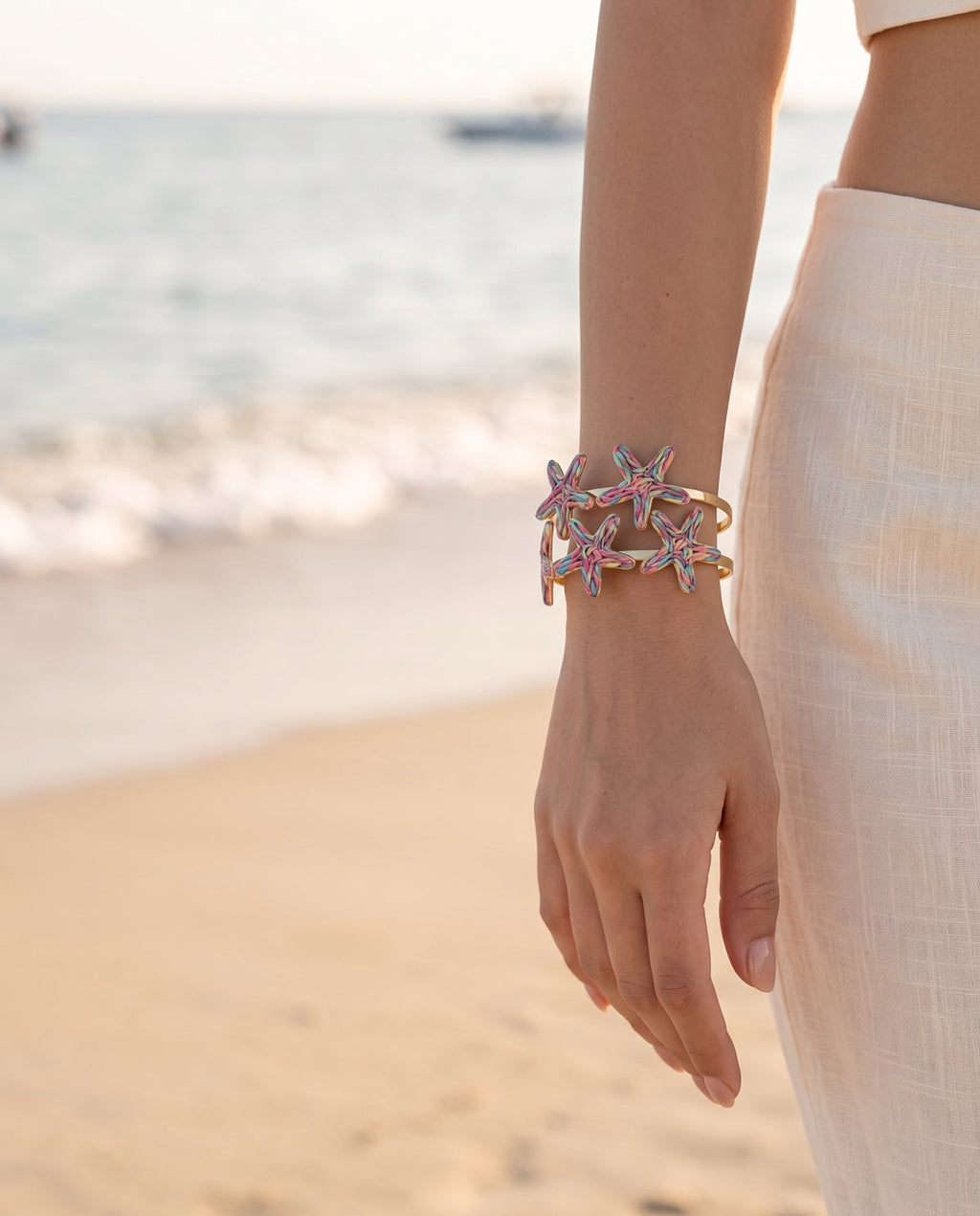 Pastel Shoreline Starfish Bangle - detail